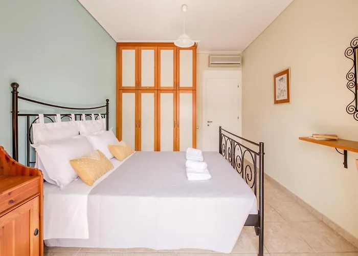 Appartement Dimeli Junior At The *